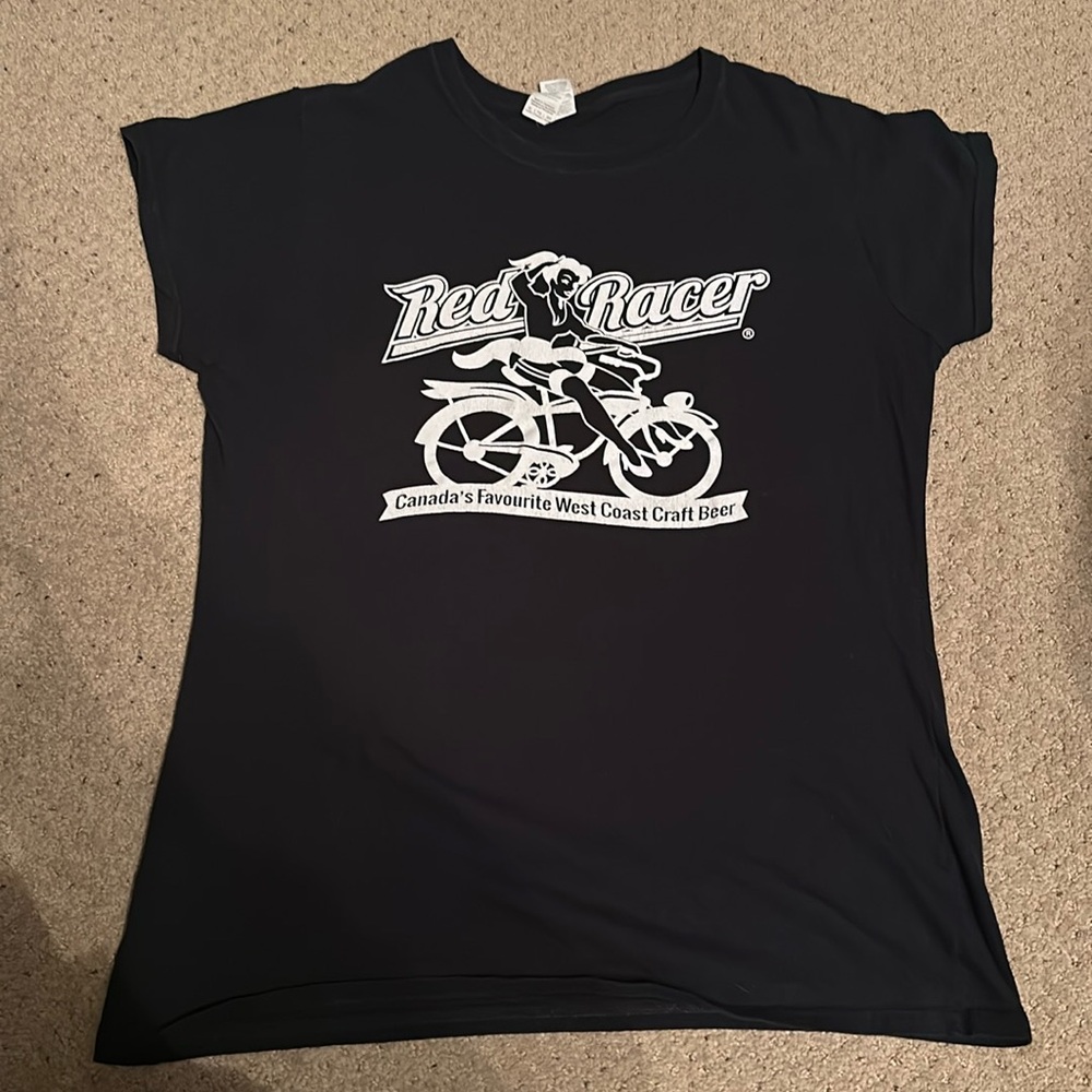Red Racer tee